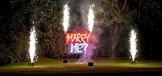 Romantic Proposal - Marry me in fireworks