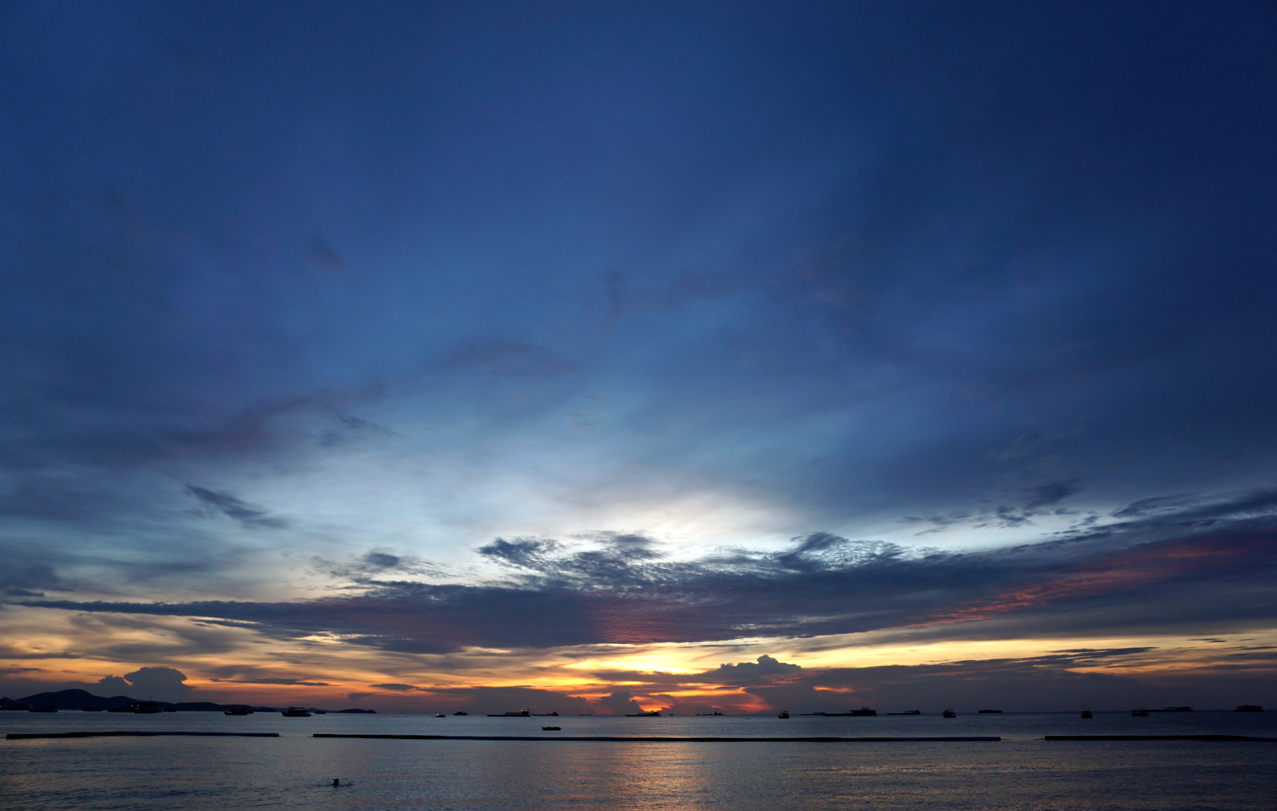 beautiful cloudscape during sunset at Pattaya beach, Thailand
