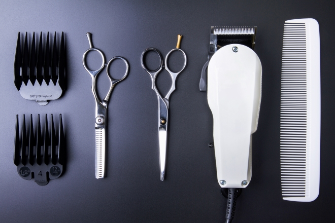 cutting your own hair - picture of barber tools of the trade: scissors, clippers and blade guides