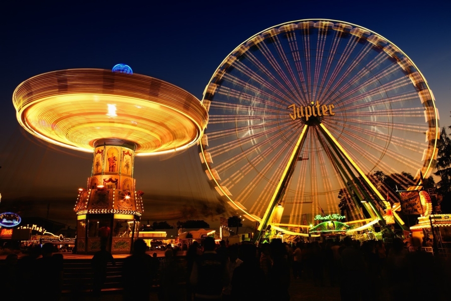 maintaining the romance in your relationship - a picture of carnival rides