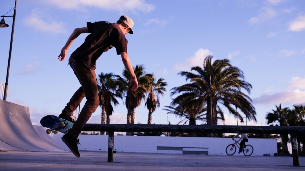 tips to keep your skateboarding kids safe - youth on a skateboard