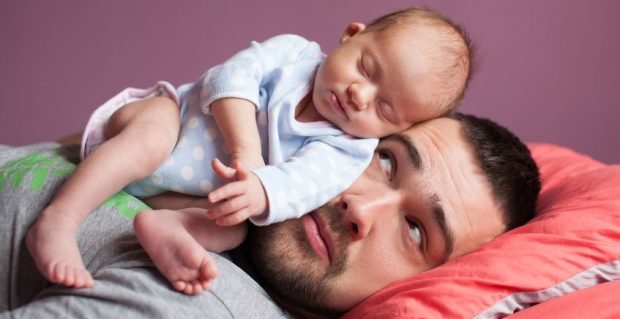 becoming a father changes your brain - Newborn baby sleeping with father