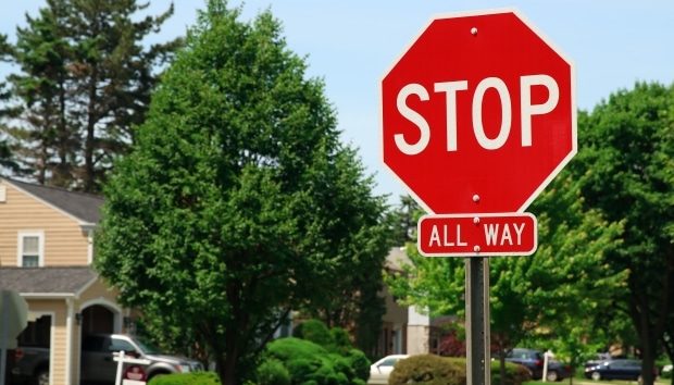 california stop - picture of stop sign with the words ALL WAY