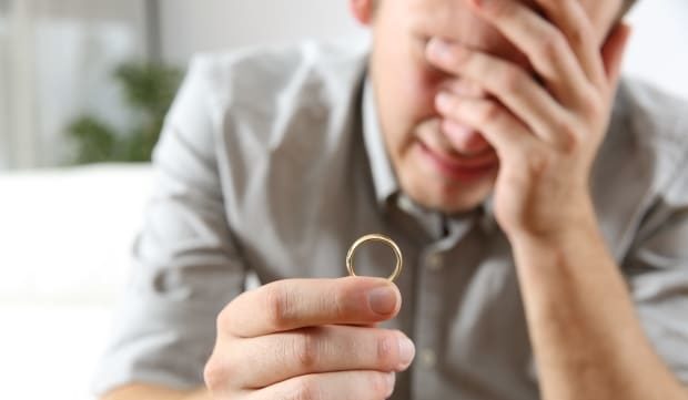 how to find love after divorce -distraught dad after divorce