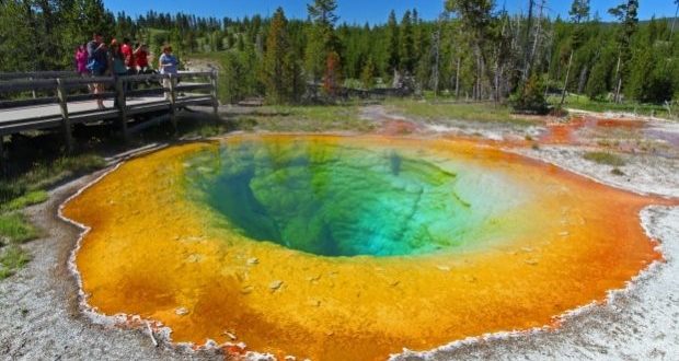 must-see places in Yellowstone-a photo of yellowstone