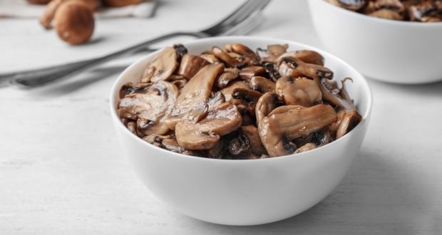 Bowl of cooked mushrooms