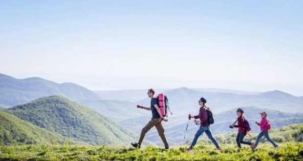 Safety guide to hiking with kids- Hiking