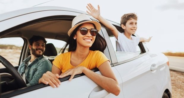 Tips for planning a road trip- family on a road trip