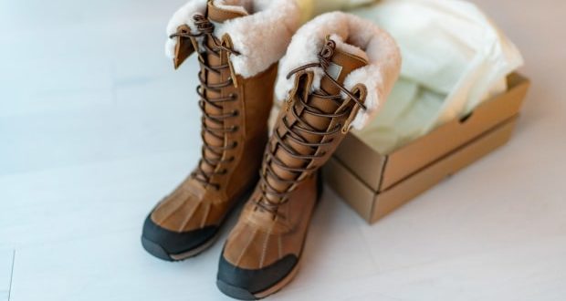 Measurement tips for ordering boots online- A pair of newly purchased boots