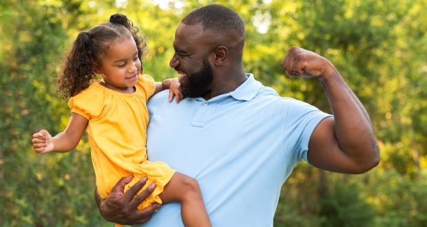tips for stepdads raising stepdaughters- A stepdad and his daughter