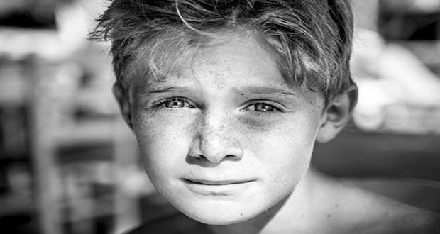How to raise resilient children - A determined looking boy