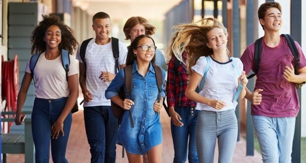 Ways To Help Your Children Gain Confidence - Confident teens
