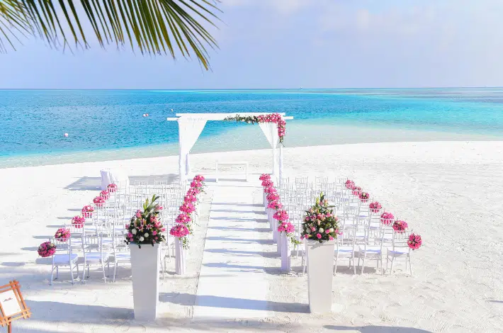 Wedding Reception Décor Ideas - beautiful wedding setting on a beach