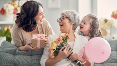 High-quality gifts for mom-mom receiving gifts from daughter and granddaughter